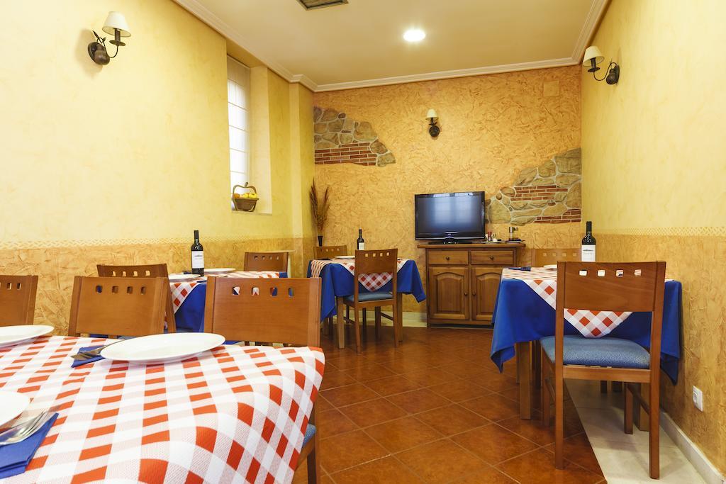 Hotel Rural La Consulta De Isar Ngoại thất bức ảnh