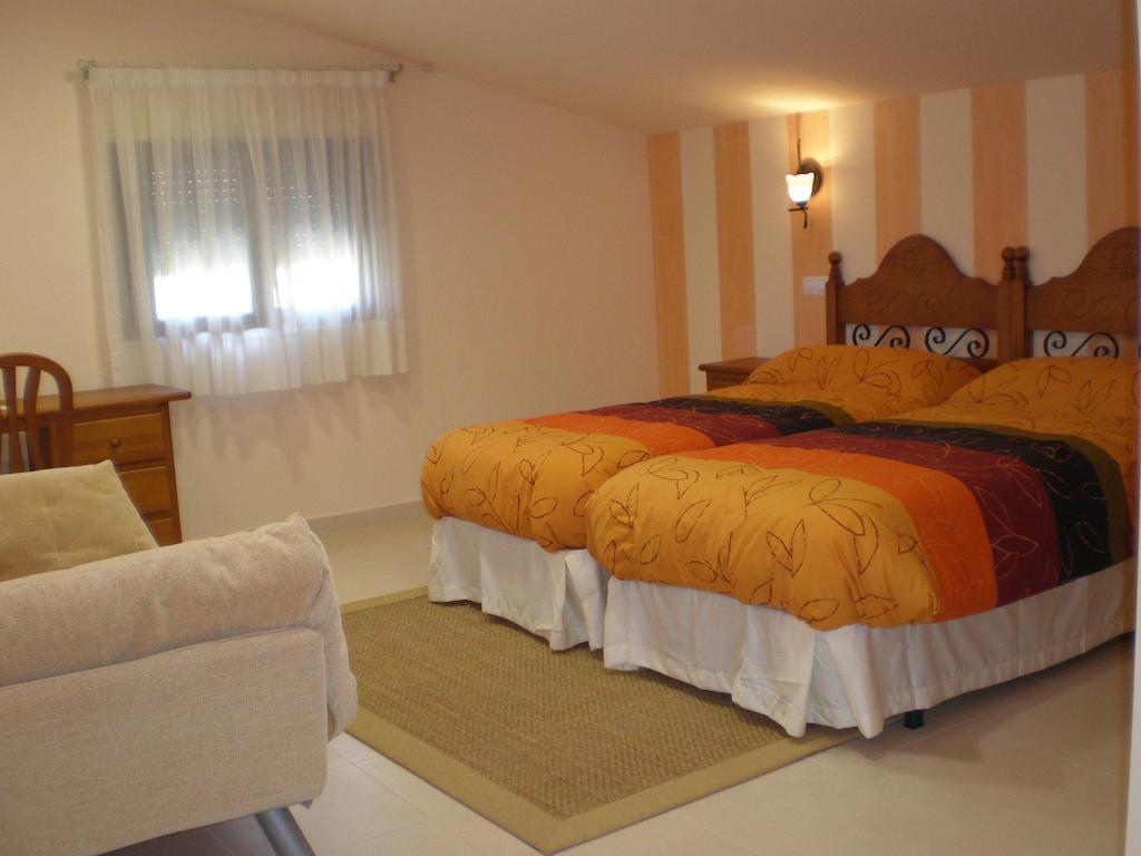 Hotel Rural La Consulta De Isar Phòng bức ảnh